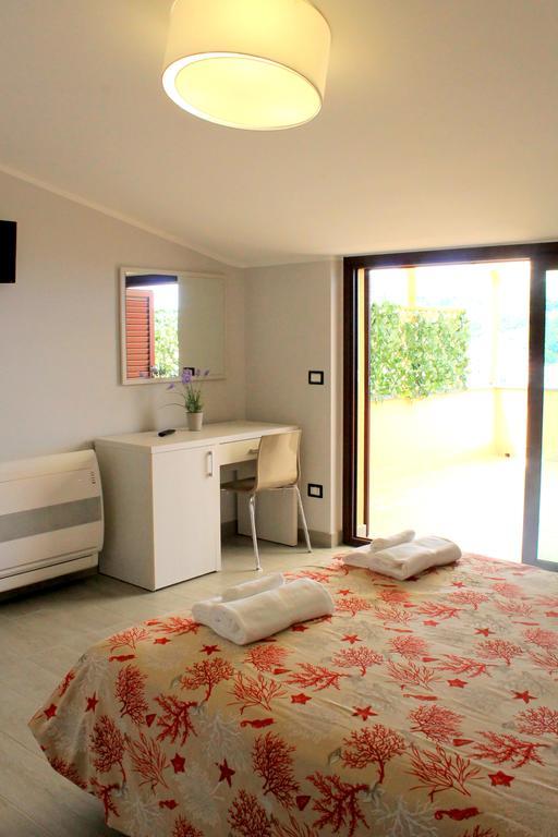 Meuble Leonetti Bed & Breakfast Centola Exterior photo