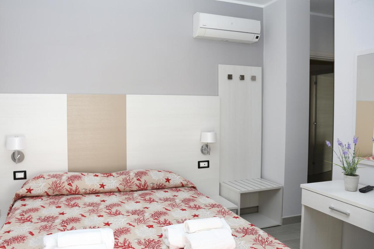 Meuble Leonetti Bed & Breakfast Centola Room photo